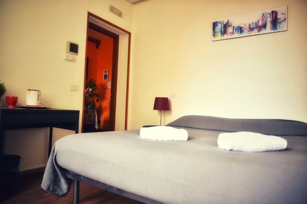 Holiday Rooms فلورنس المظهر الخارجي الصورة